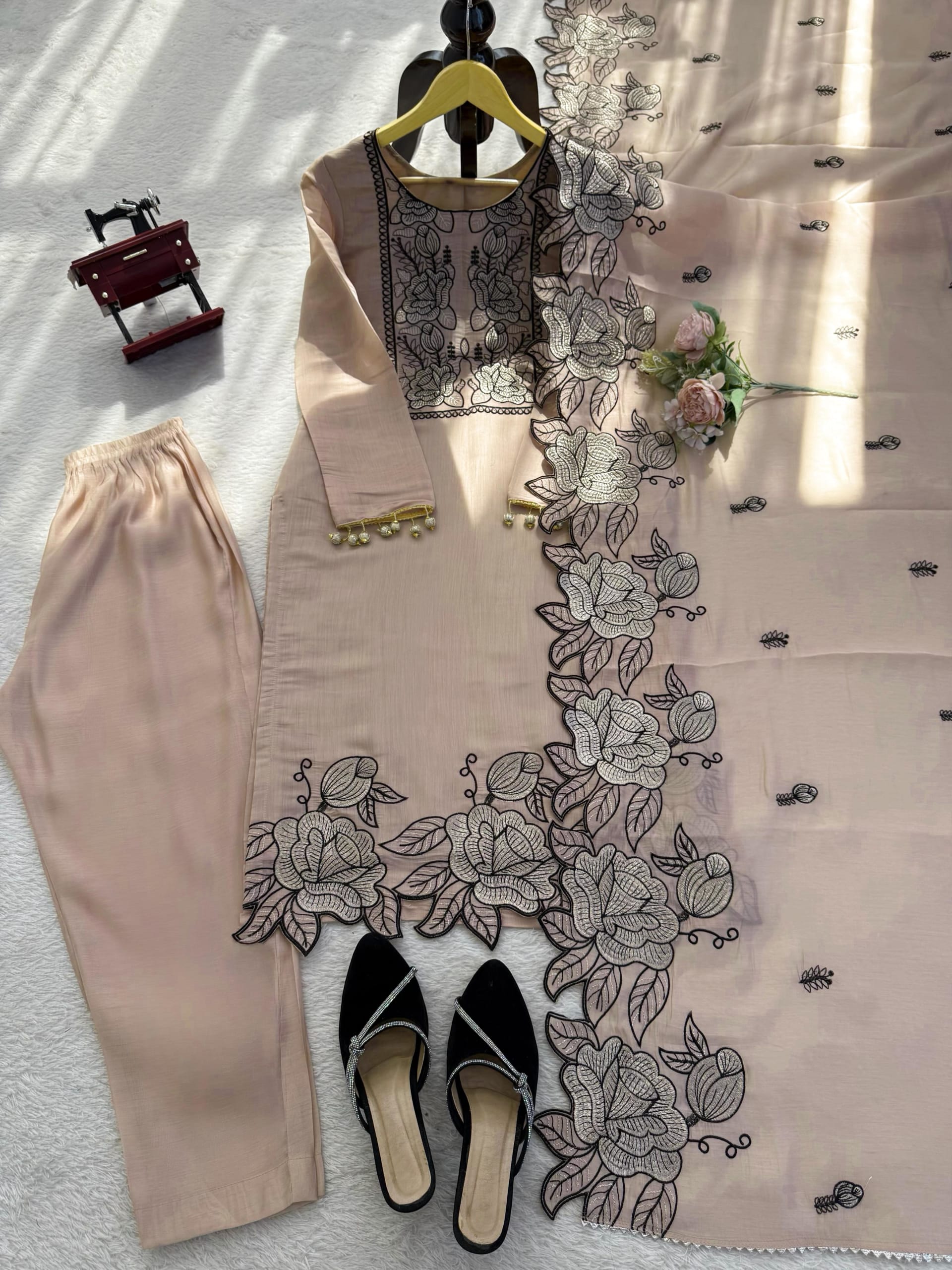 Designer Suit Set – Elegant Ethnic Wear - View 4