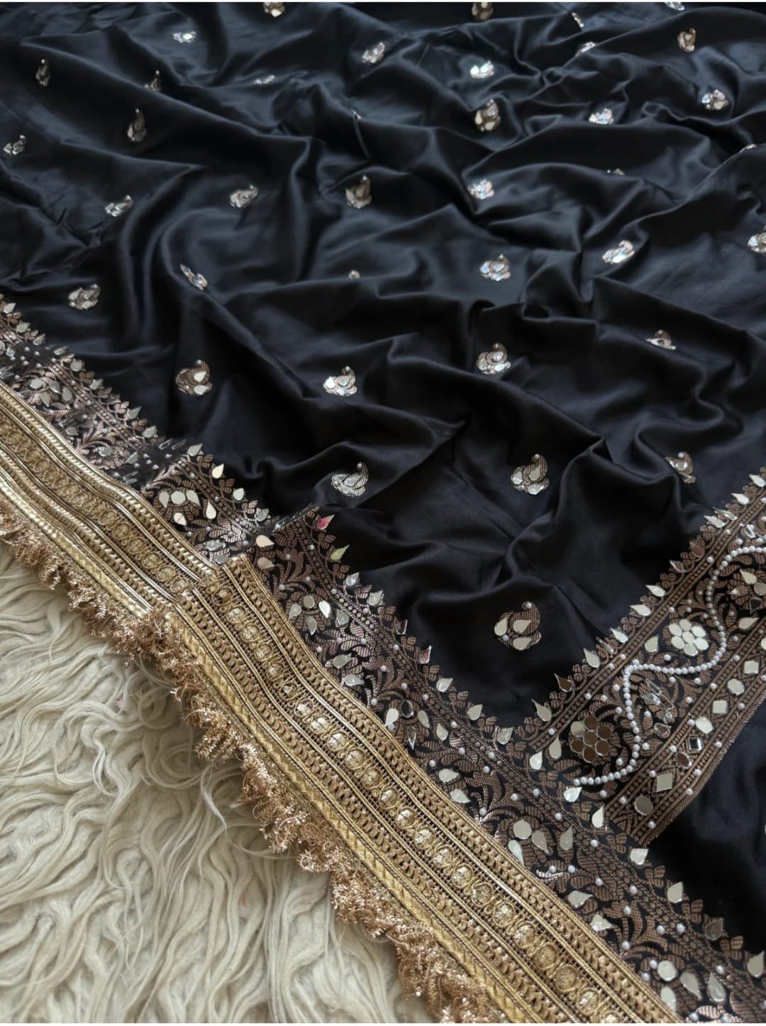 Chand Sitara Collection – Premium Banarasi Semi Katan Silk Saree - View 2