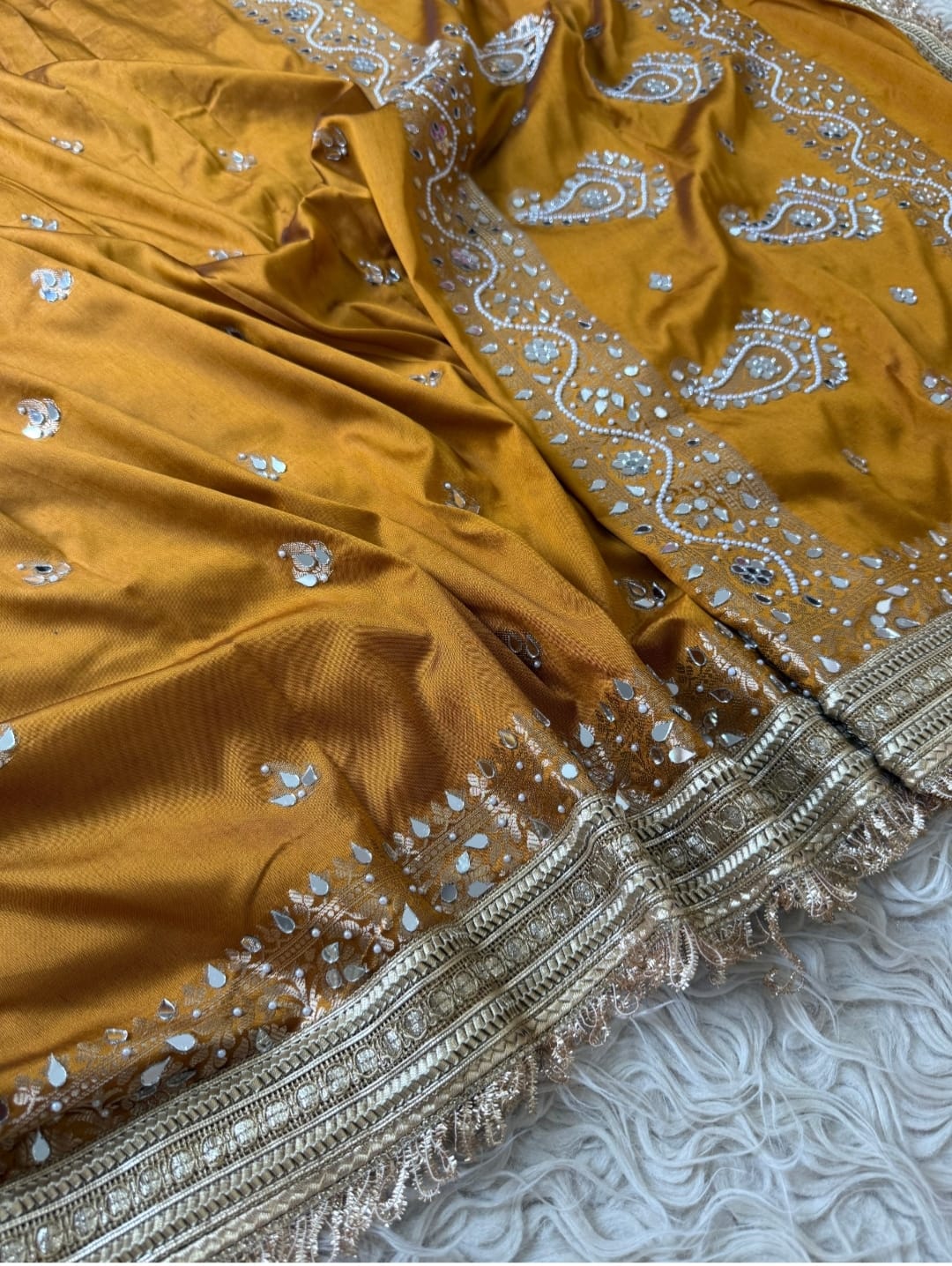 Chand Sitara Collection – Premium Banarasi Semi Katan Silk Saree - View 2