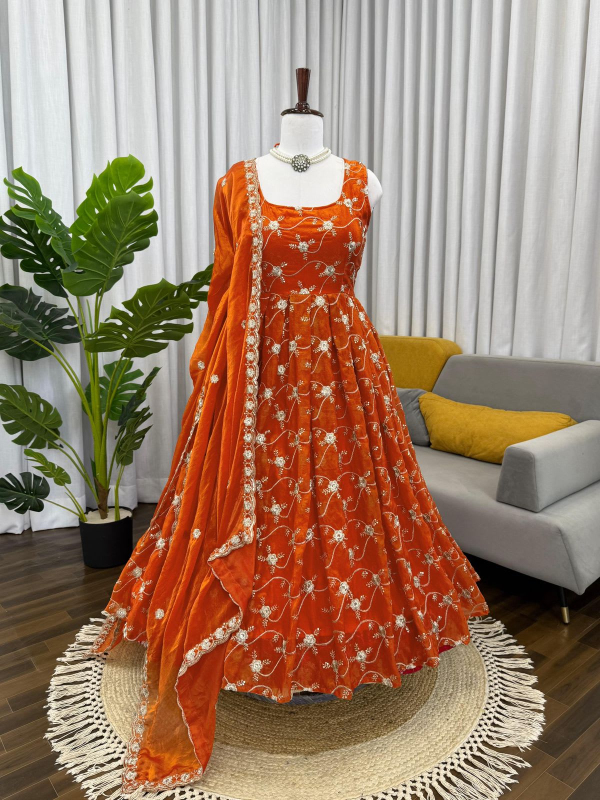 Designer Anarkali Set – Elegant Ethnic Wear - View 2