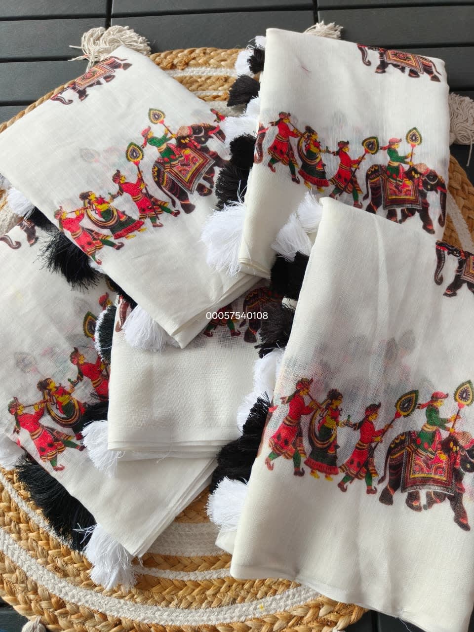 New Launch – Heavy Linen Blooming Saree - View 6