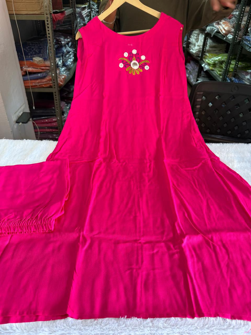 Trendy Reyon Kurti Set - View 4