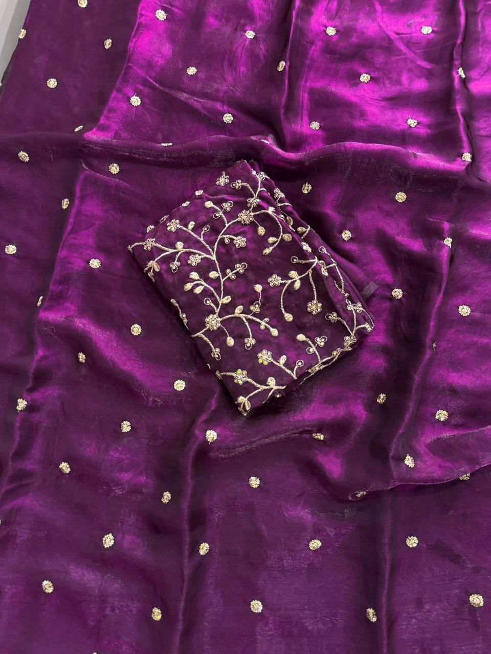 New Arrivals – Best Selling Collection - View 2