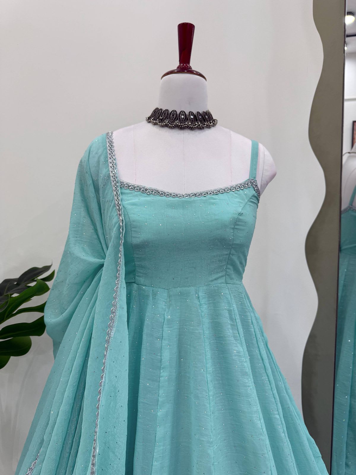 Premium 5000 Series Designer Suit Set – Code: 5883 - View 2