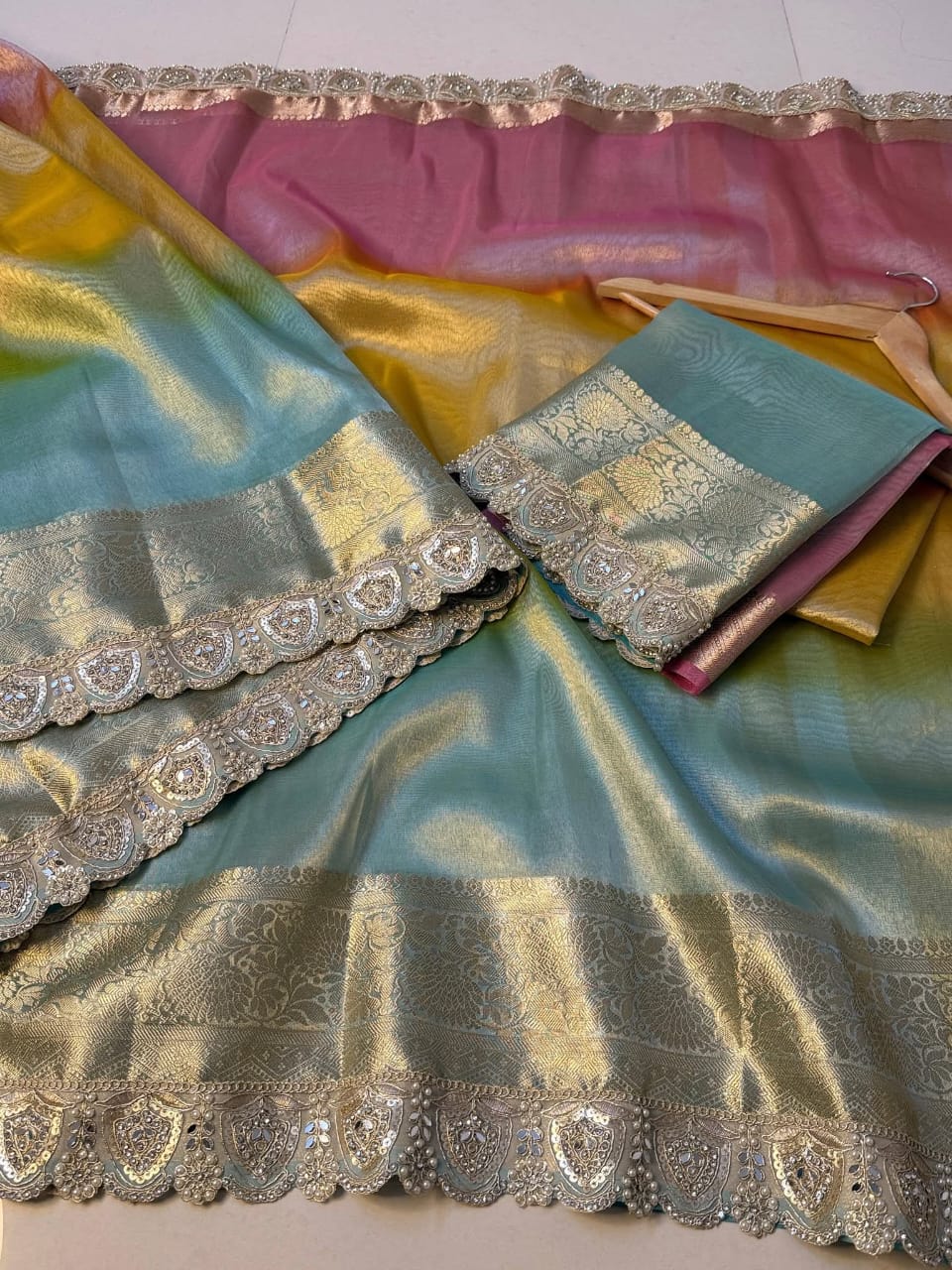 Banarasi Tissue Silk Saree in 3D Shade with Zari Weaving & Heavy Stone Work Lace - Banarasi Tissue Silk Saree Online India - Buy at ₹2299 - Image 1