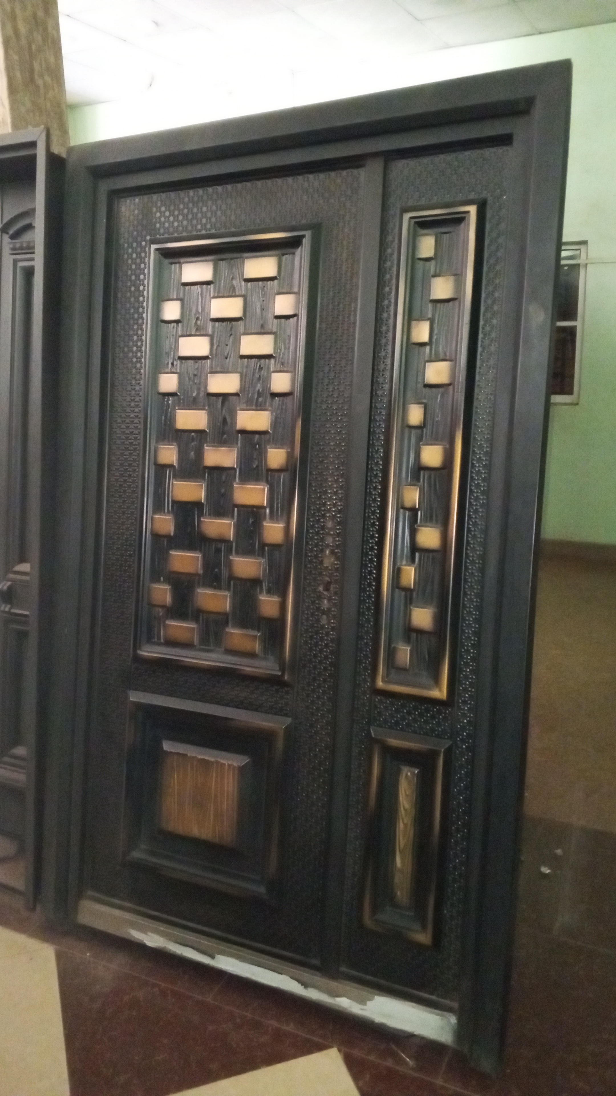 Foreign door