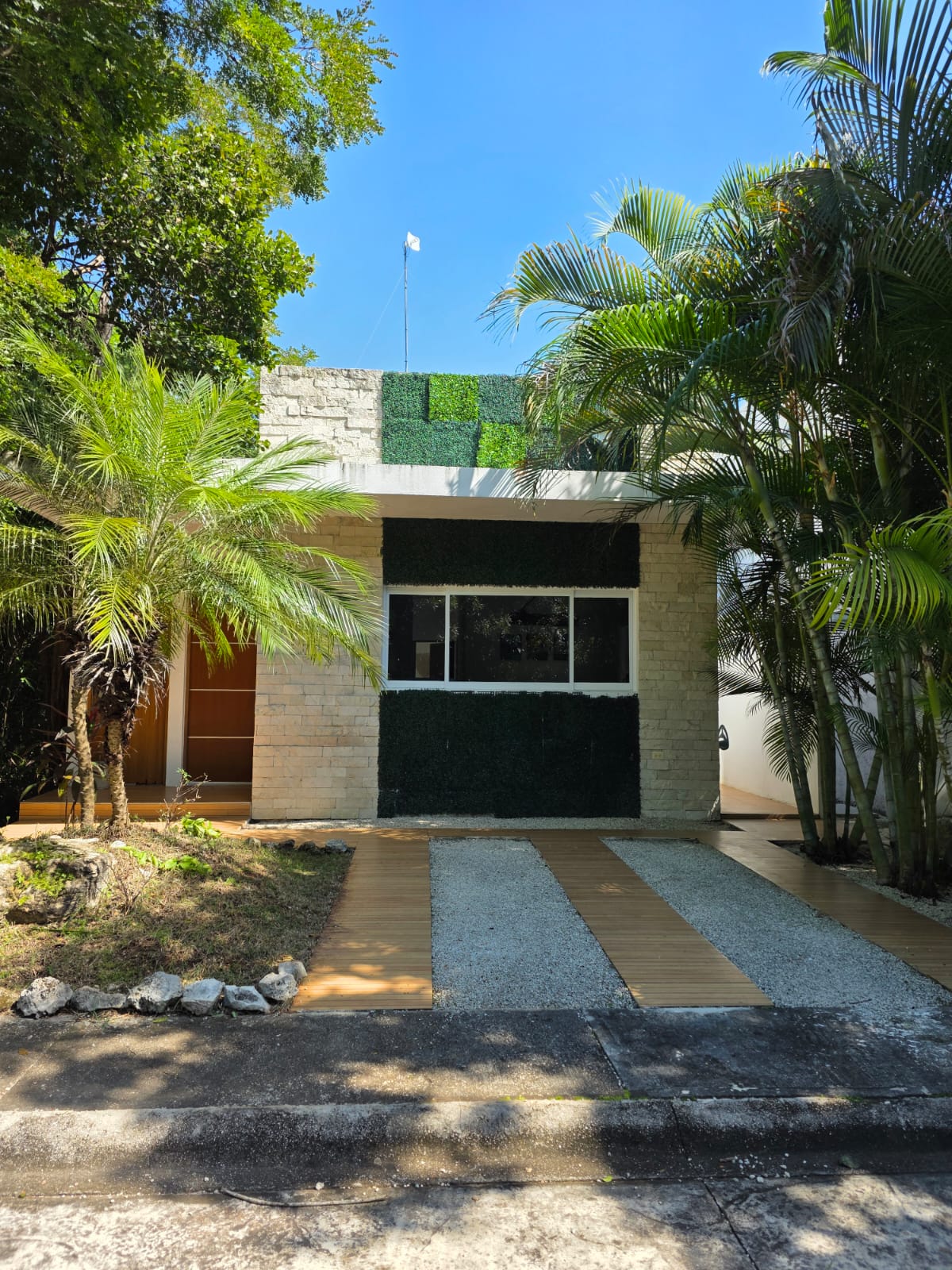 Casa Lety - Photo 1