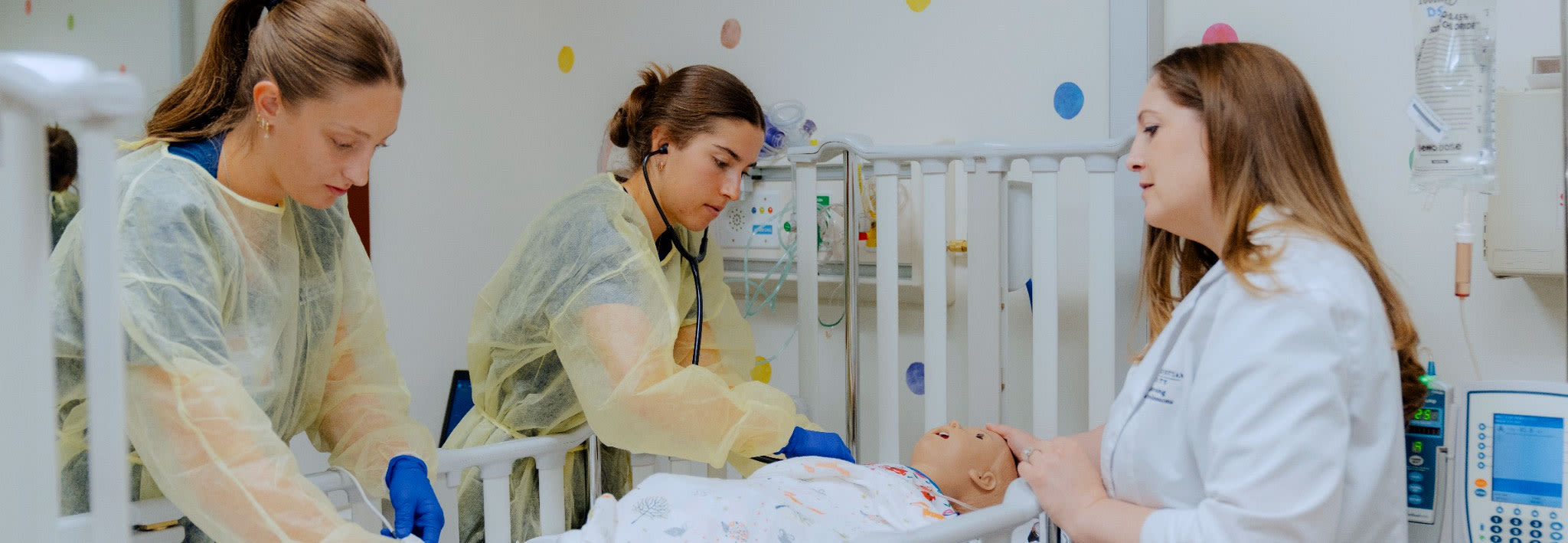 ccu nursing students in the simulation lab with an instructor