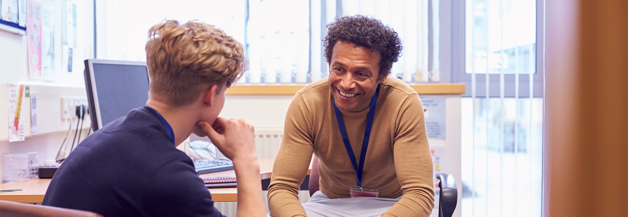 counselor meeting with student counselor meeting with student