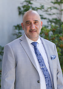 Tom Ruscica headshot