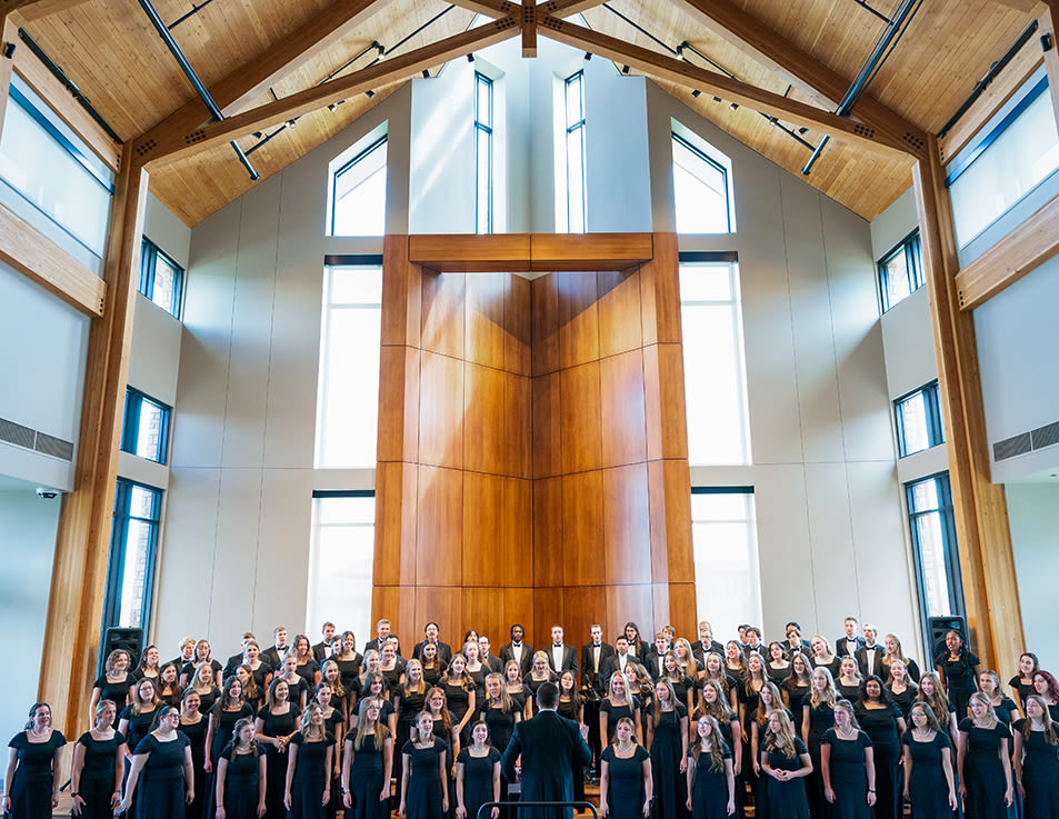 choral concert in armstrong center