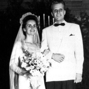 Billy and Ruth Graham wedding picture