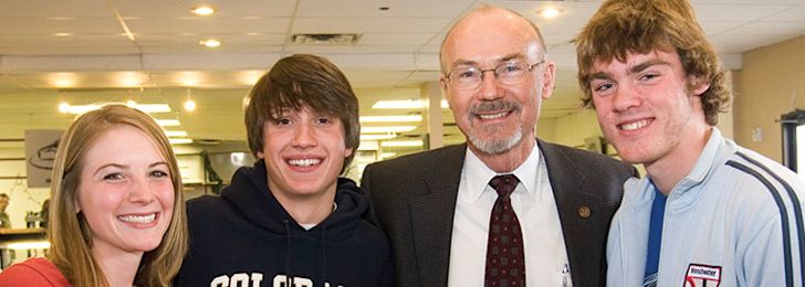 Larry Donnithorne with students