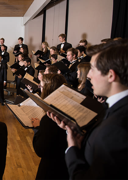 University Choir University Chior Performing