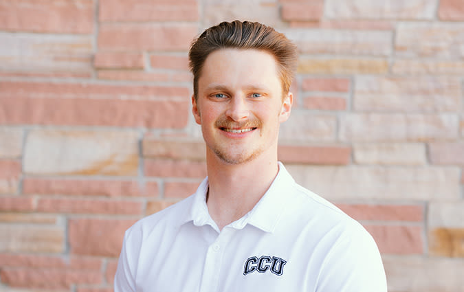 Headshot photo of Bernie Larson