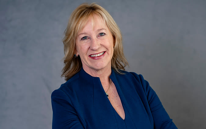 Headshot photo of Susan Rutherford