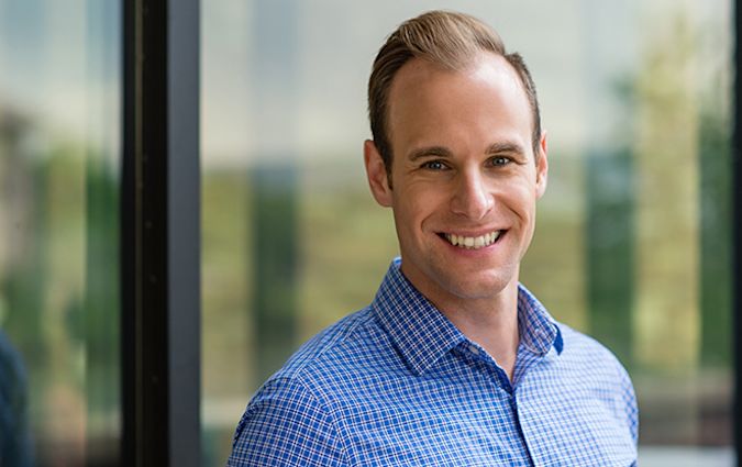 Headshot photo of Dr. Andreas Bienert