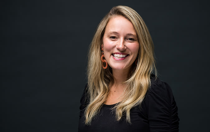 Headshot photo of Dr. Rebecca Taylor
