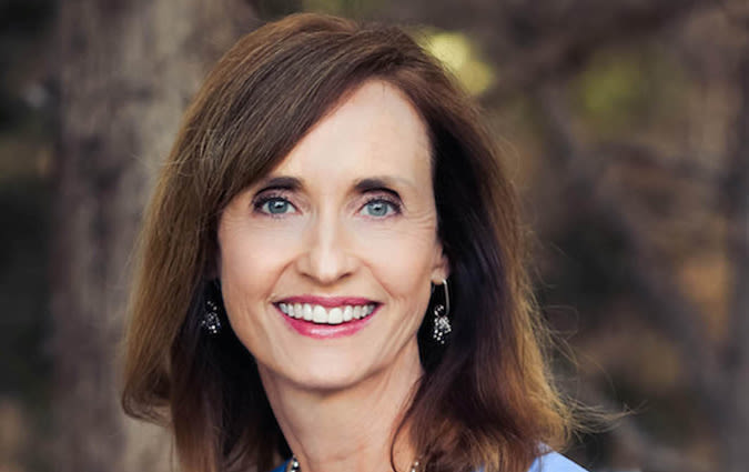 Headshot photo of Dr. Shauna Frisbie