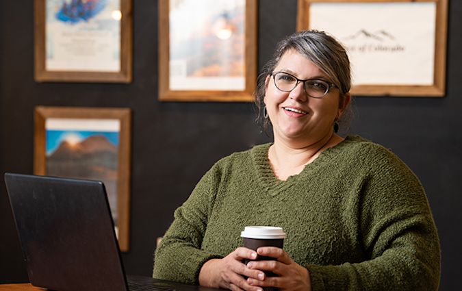 Headshot photo of Jamalynn  Holloway