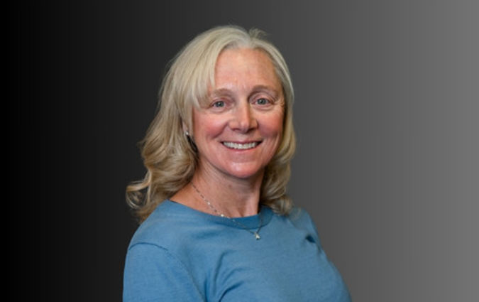 Headshot photo of Dr. Joyce Curry 