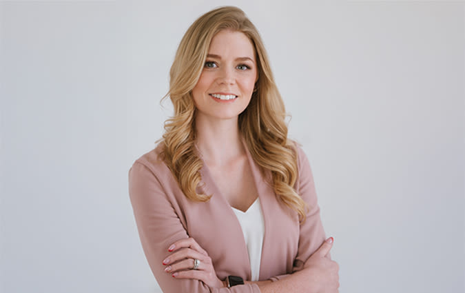 Headshot photo of Kelly Lodge