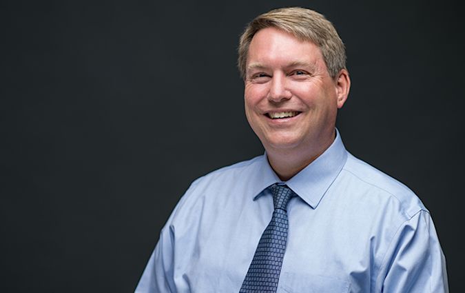 Headshot photo of Dr. Kevin Turner