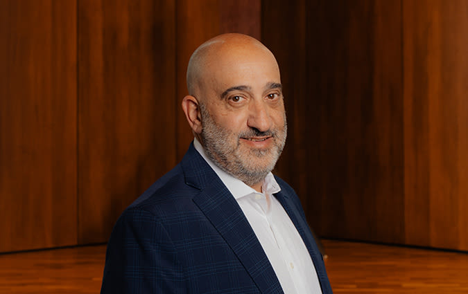 Headshot photo of Dr. Tom Ruscica