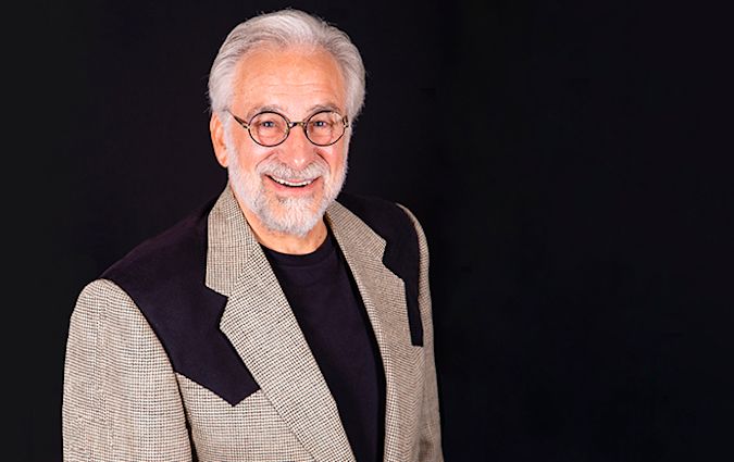 Headshot photo of Dr. William Saxby