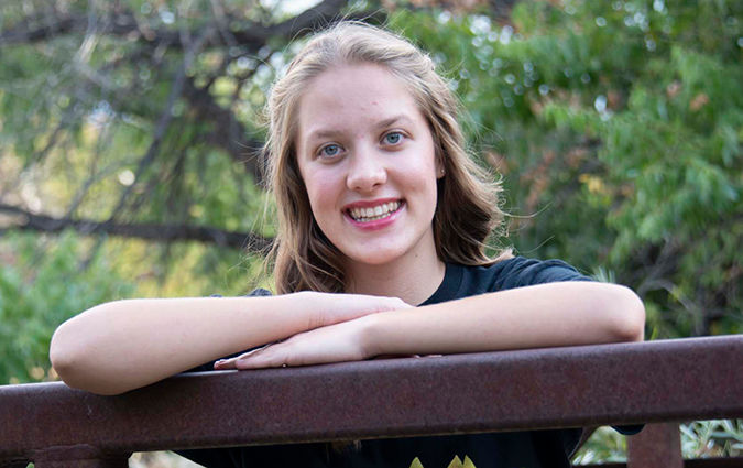 Headshot photo of Madison Bergman