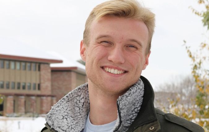 Headshot photo of Stephen Strum