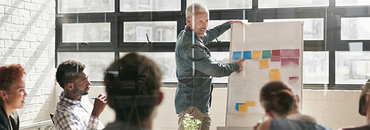 men and women in the workplace