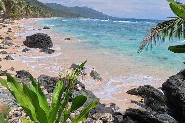 Payag ni Jose in Lanca Mati Is a Low-Fee Beach You Have to Drive to Find