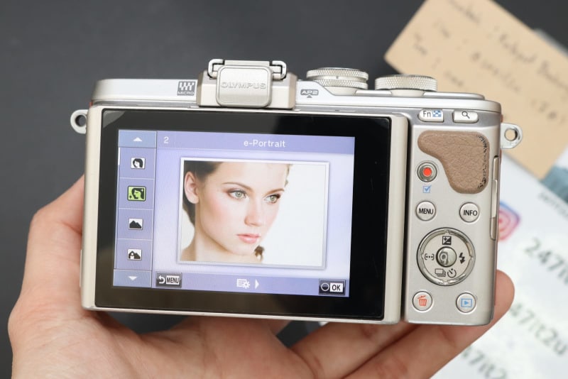 OLYMPUS EPL8 14-42 กล้องมือสอง - 247IT2U