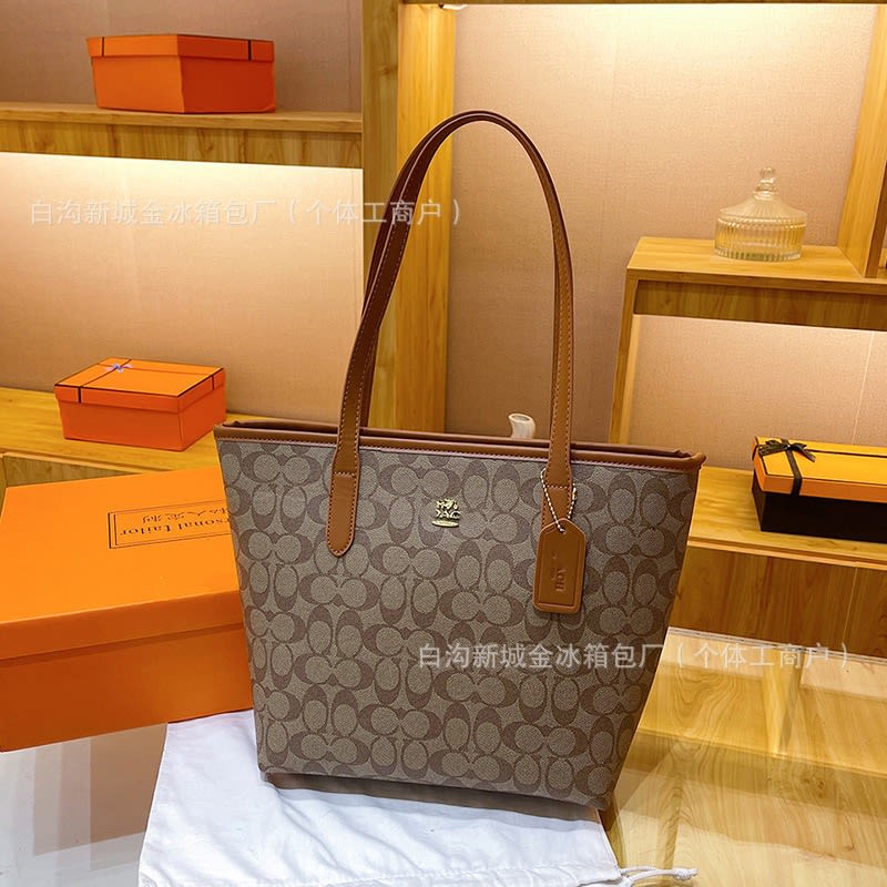 Coach tote bag