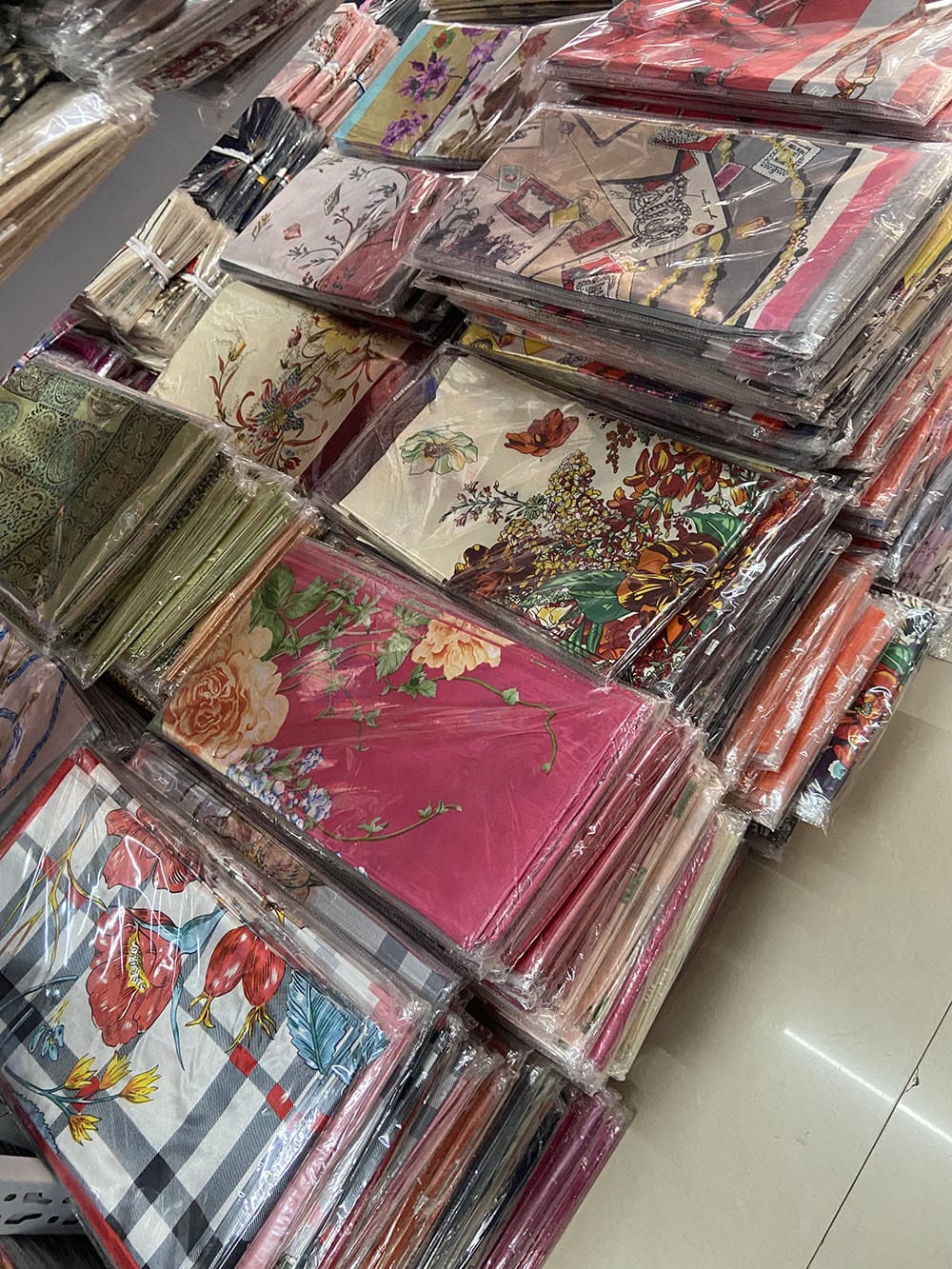 Vintage scarf - London's Imports Ghana