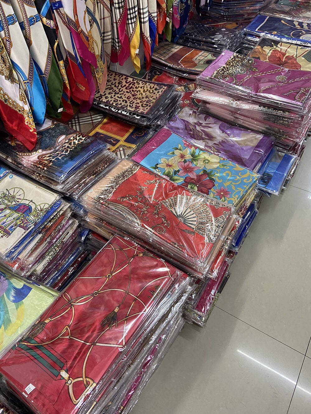 Vintage scarf - London's Imports Ghana