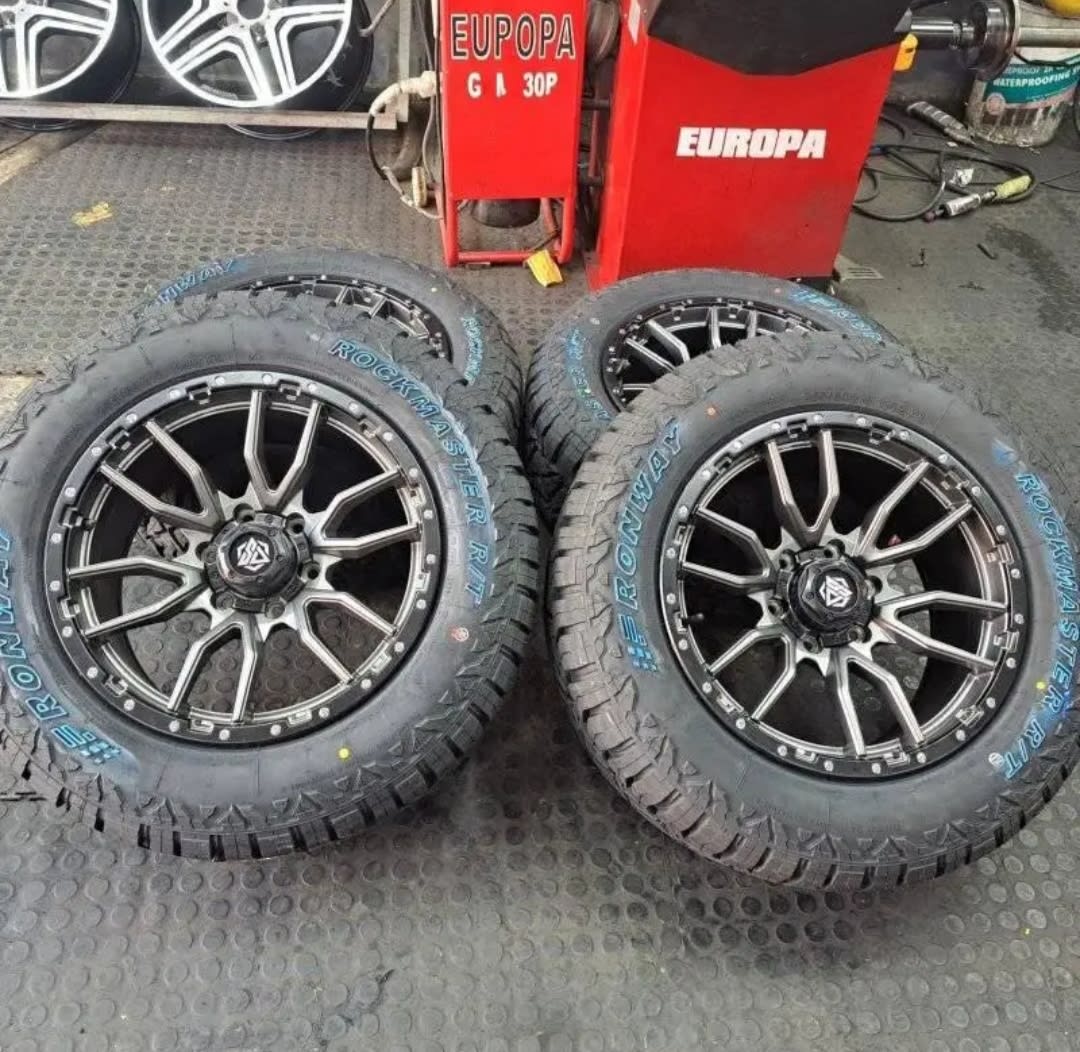 18" New 4x4 Bakkie Mags With Rugged 265/60/18 Tyres 2