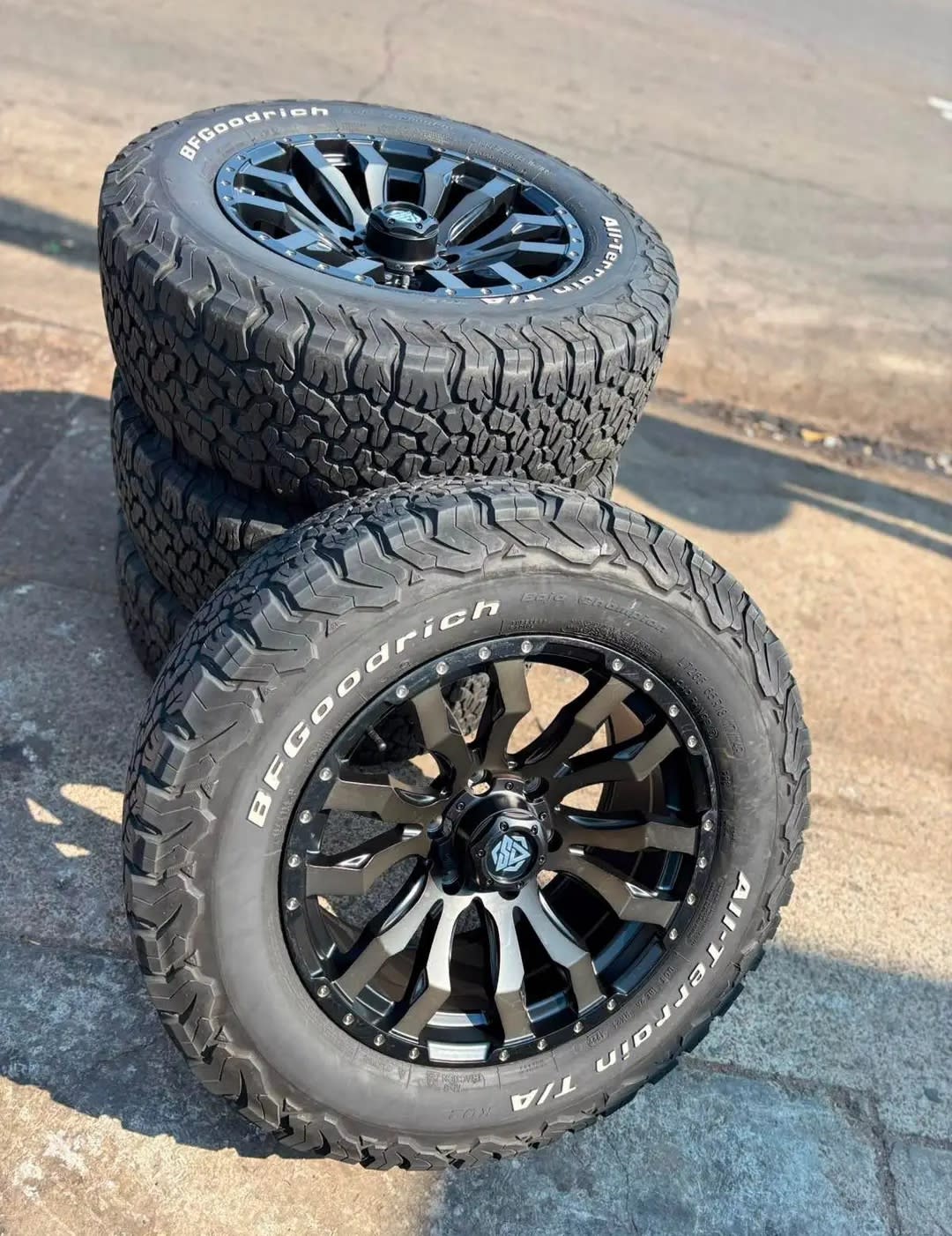 Brand New Bakkie Mag Rims and BF Goodrich Tyres Size 18