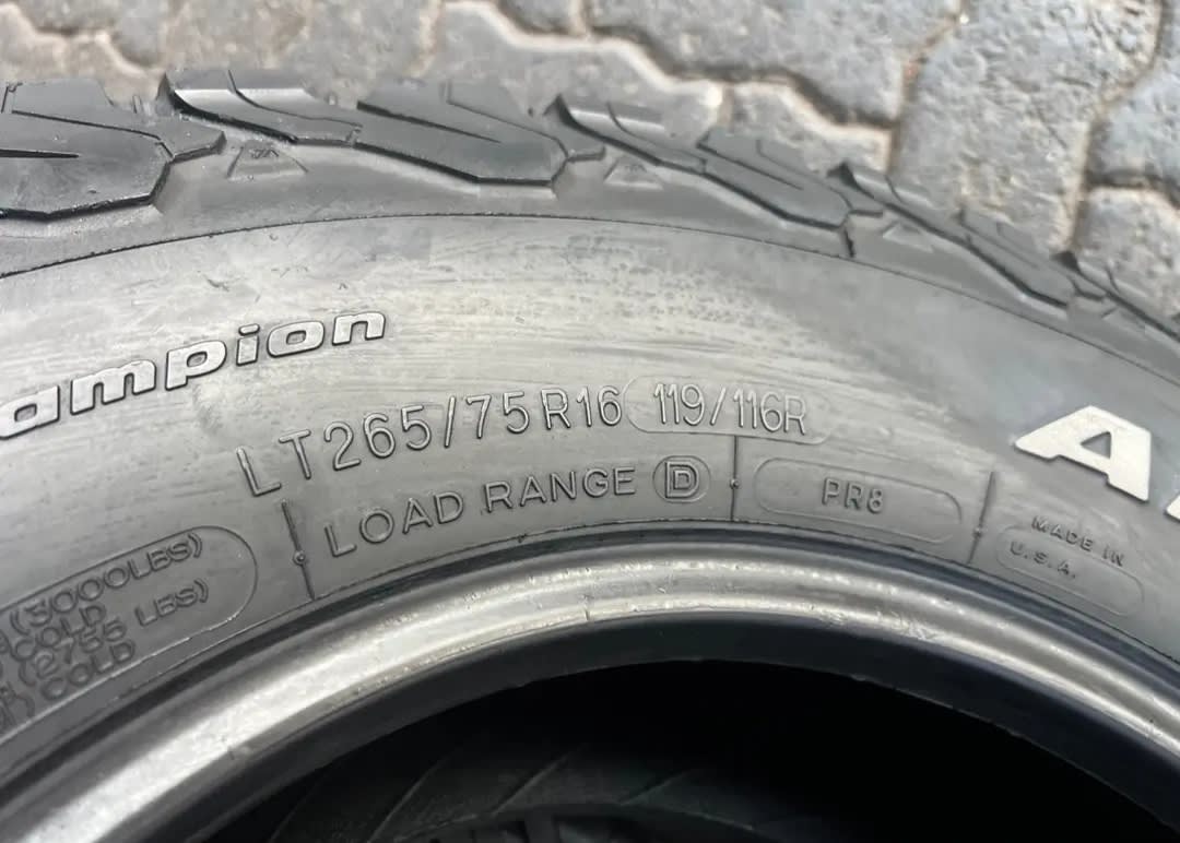 BF GOODRICH ALL TERRAIN 265/75/16 3