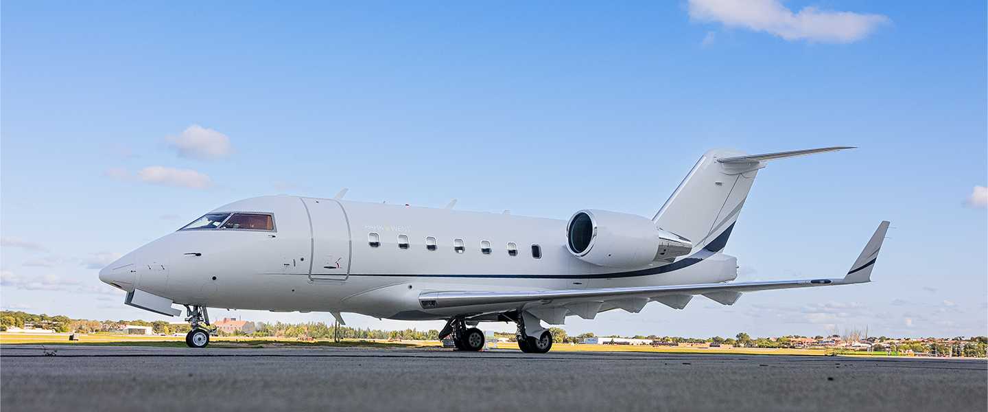 Bombardier Challenger 604