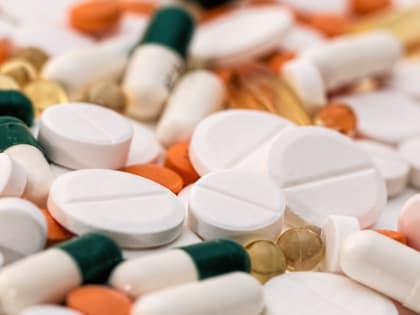 Дефицит антибиотиков в России: что происходит на аптечных прилавках?