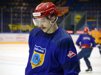 Хоккейный клуб «Химик» в четверг сыграет против соперников с Урала