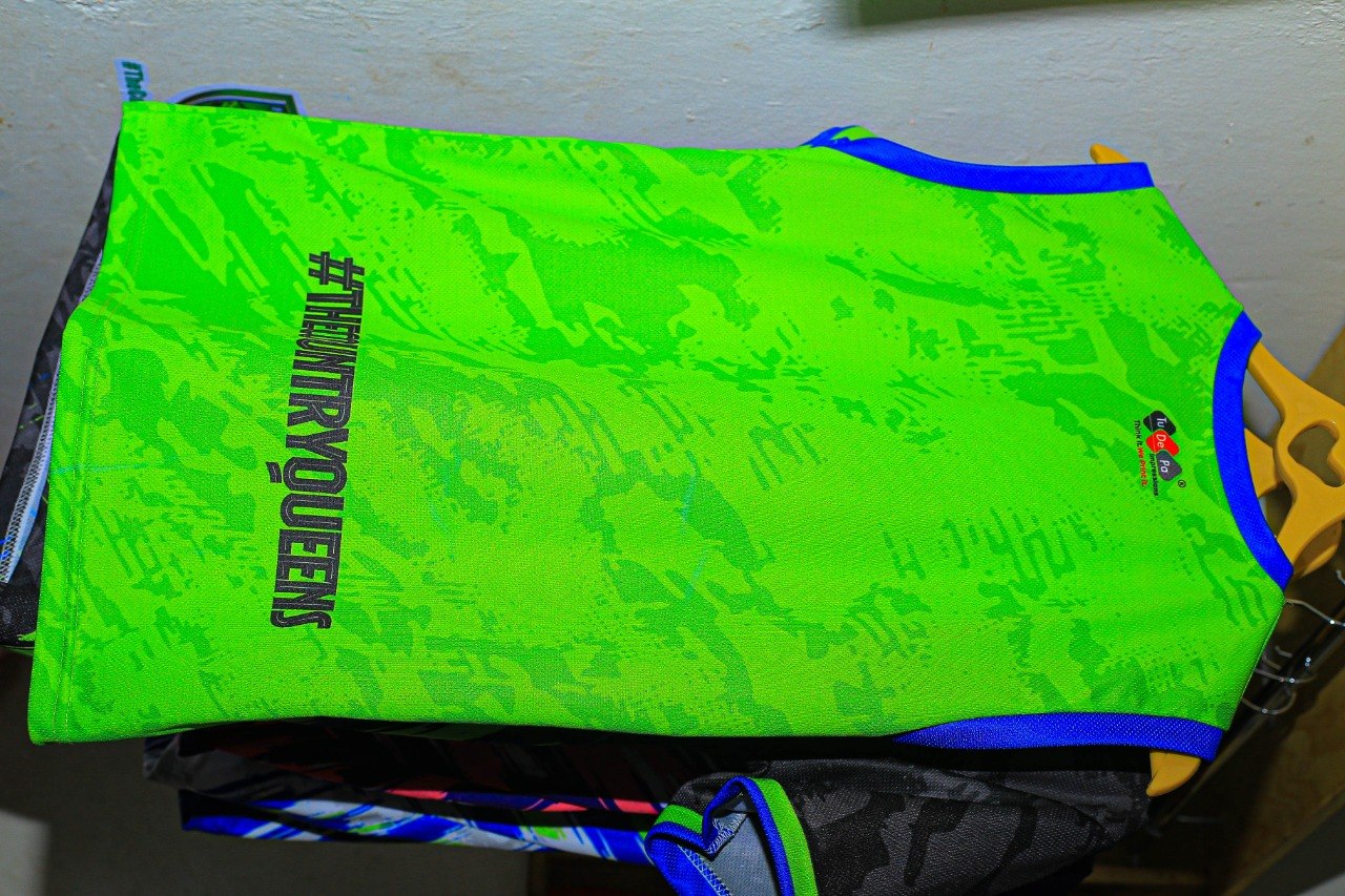 The Country Queens Training Top