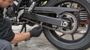 Can Loose Motorcycle Chains Cause Vibration?