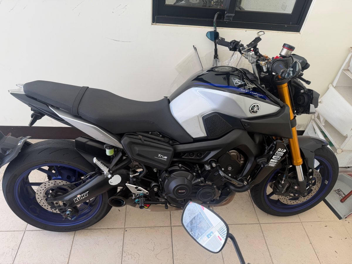 Yamaha mt09