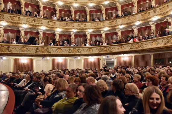 Narodno pozorište u Beogradu gostovalo s predstavom <em>Gospođa ministarka</em> 11