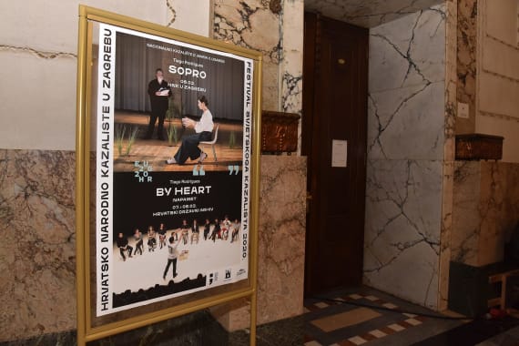 Predstava <em>Napamet</em> Tiaga Rodriguesa u izvedbu je uključila i publiku 1