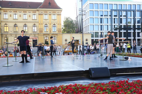 Balet u predvečerje 12