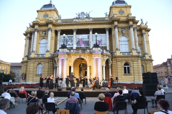 <em> Večer gudača </em>u sklopu <em> Ljetnih večeri HNK u Zagrebu</em> 1